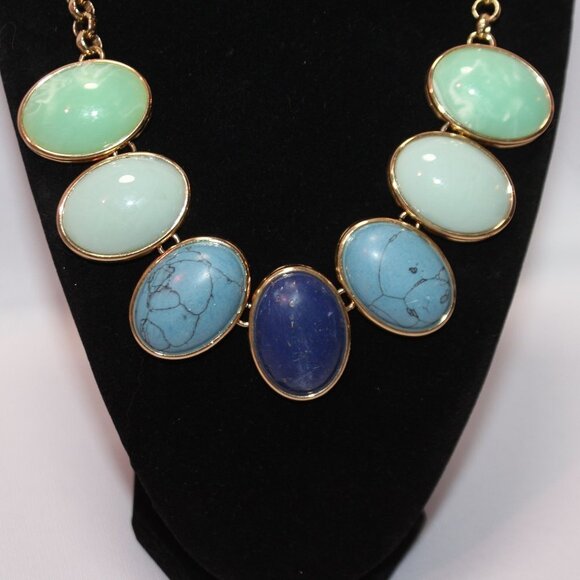 Talbots Oval Cabochon Statement Necklace - Picture 10 of 11